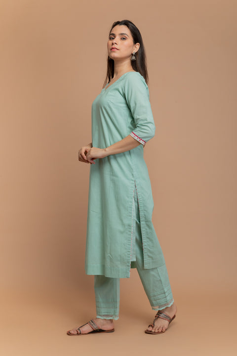 Premium Mint Green Cotton Kurta & Pants with White Dupatta (Set of 3) - By Vinusto