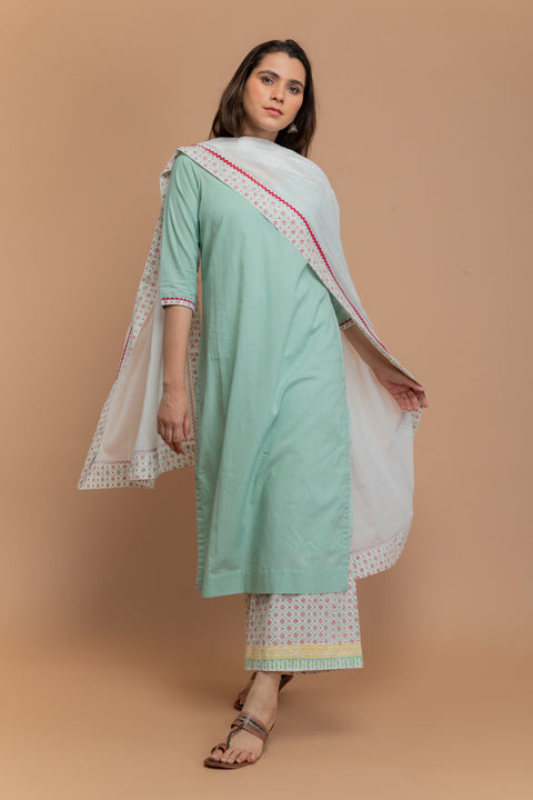 Shop Mint Green Cotton Kurta with Hand Block Printed Palazzzo & White Dupatta (Set of 3) - By Vinusto