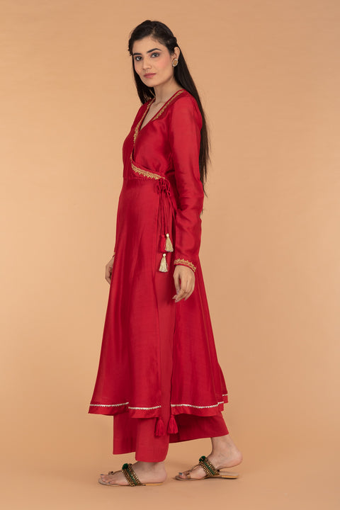 Buy Embroidered Chanderi Handloom Anarkali with Cotton Palazzo & Chanderi Dupatta - Set of 3 | Vinusto

