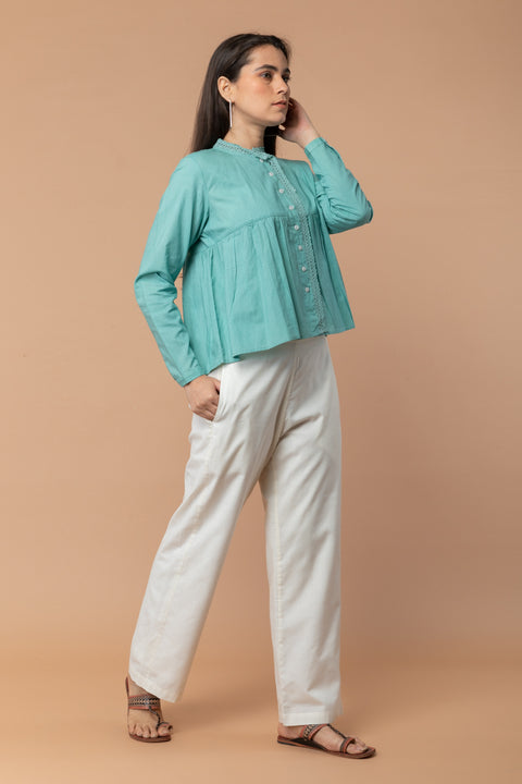 Premium Gathered Top with Lace Trim in Sea Foam Green Cotton | Vinusto