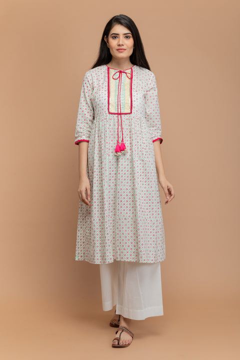 Shop Anarkali Kurta in Hand Block Printed Cotton with Off-White Palazzo (Set of 2) | Vinusto