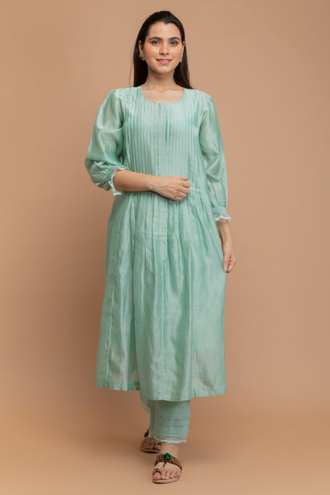 Buy Chanderi Hand Loom Kurta with Pintucks, Cotton Pants in Mint Green with Hot Pink Chanderi Silk Dupatta (set of 4) - By Vinusto
