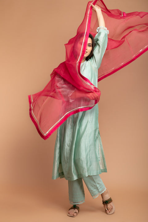 Order Pure Silk Katan Handcrafted Dupatta in Hot Pink | Vinusto