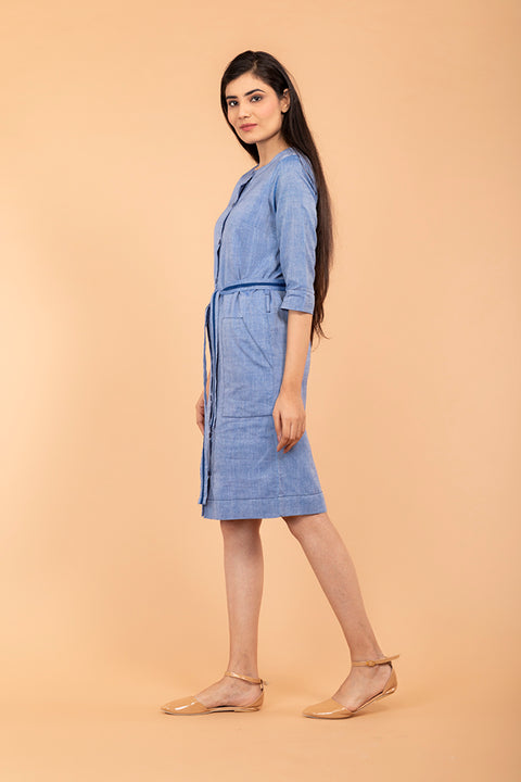 Buy Chambray Blue Straight Fit Shift Dress in Sambalpur Handloom Cotton | Vinusto