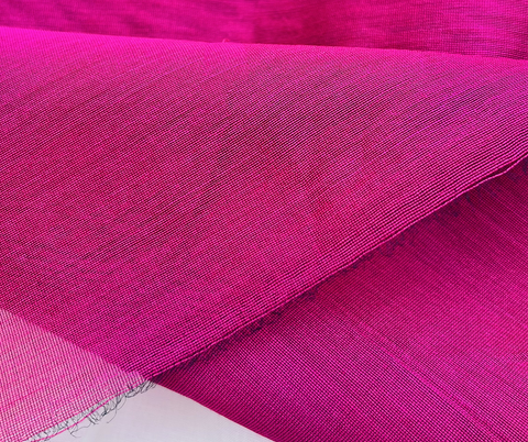 Handcrafted Pure Chanderi Handloom Fabric In Meganta With Gold Border - By Vinusto