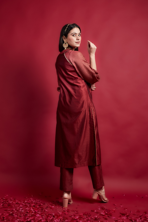 Maroon Raglan Sleeves Kurta Set with Embroidered Lace Details in Chanderi Handloom (Set of 2)