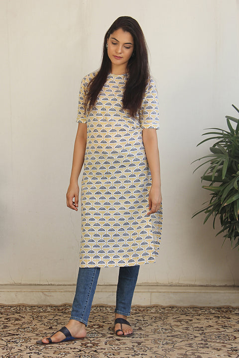 Block printed cotton kurta in Off white