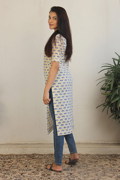 Block printed cotton kurta in Off white