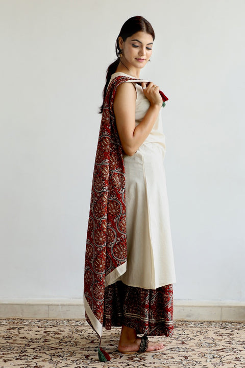 Order Kurta and Skirt Set with stole in Cream & Red hand block print(set of 3) | Vinusto