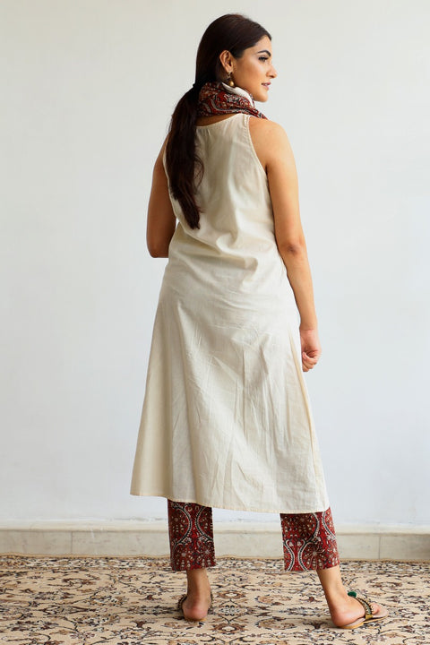 Order Suit Set with Scarf in Cream and Red hand block print (set of 3) by Vinusto