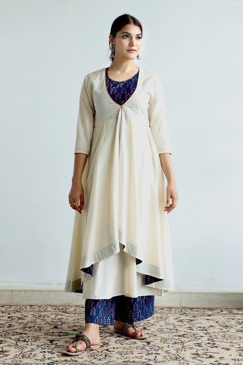 Off White & Blue Cotton Jacket With Waterfall Hem