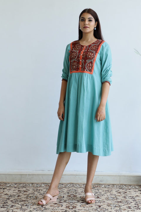 Shop Printed Yoke Cotton Dress in Sea Foam Green | Vinusto