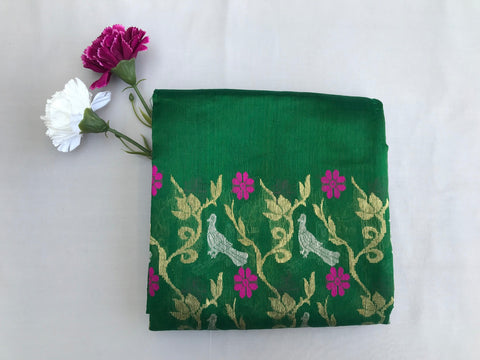 Premium Chanderi Silk Saree in Dark Green – Elegant & Luxurious | Vinusto

