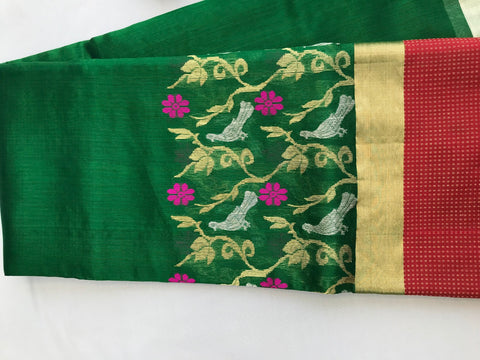 Handcraft Chanderi Silk Saree in Dark Green – Elegant & Luxurious | Vinusto

