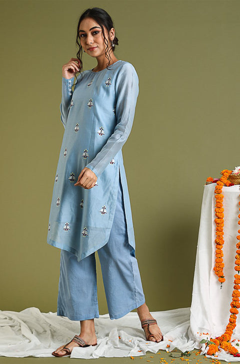 Pale Blue Embroidered Kurta & Pants in Chanderi Hand Loom (Set of 2)