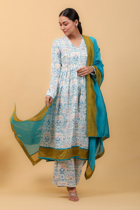 Shop Hand Block Printed Anarkali Set with Aqua Blue Chanderi Handloom Dupatta (Set of 3) - By Vinusto