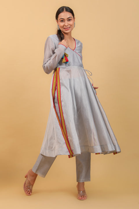 Grey Chanderi Handloom Anarkali Set with Pink Chanderi Dupatta and Lace details. (Set of 3)