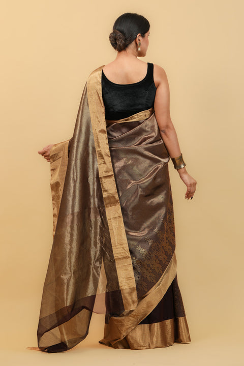 Premium Golden Brown Handwoven Chanderi Saree with Jaal Work - Vinusto

