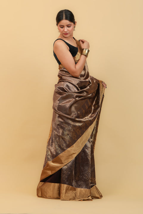 Luxury Golden Brown Handwoven Chanderi Saree with Jaal Work - Vinusto

