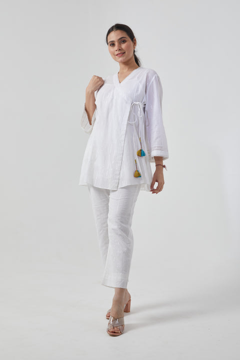 Shop White Angarakha Kurta & Pants in Cotton with Silver Stripes (Set of 3) | Vinusto