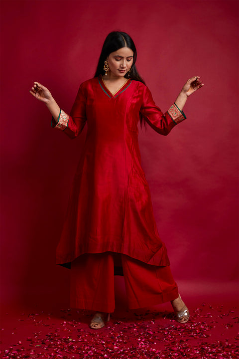 Order Chanderi Handloom A Line High Low Kurta with Cotton Palazzo in Red & Deep Green Chanderi Dupatta (set of 3) -  By Vinusto 
