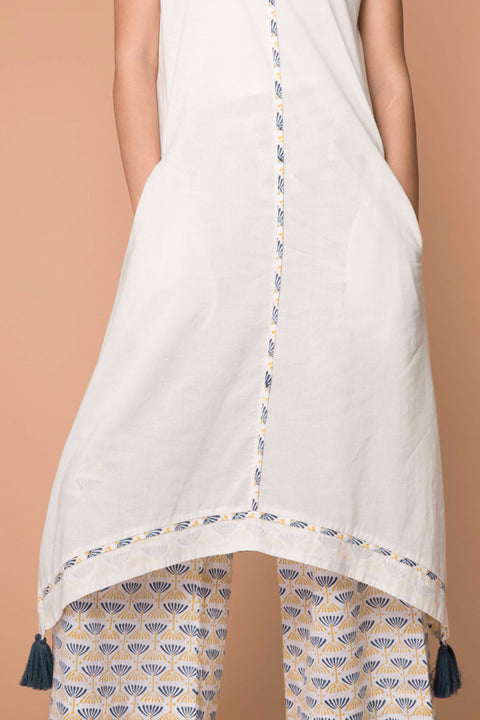 Premium White Asymmetric Hem Cotton Kurta & Blue Yellow Poppy Block Print Palazzo | Vinusto